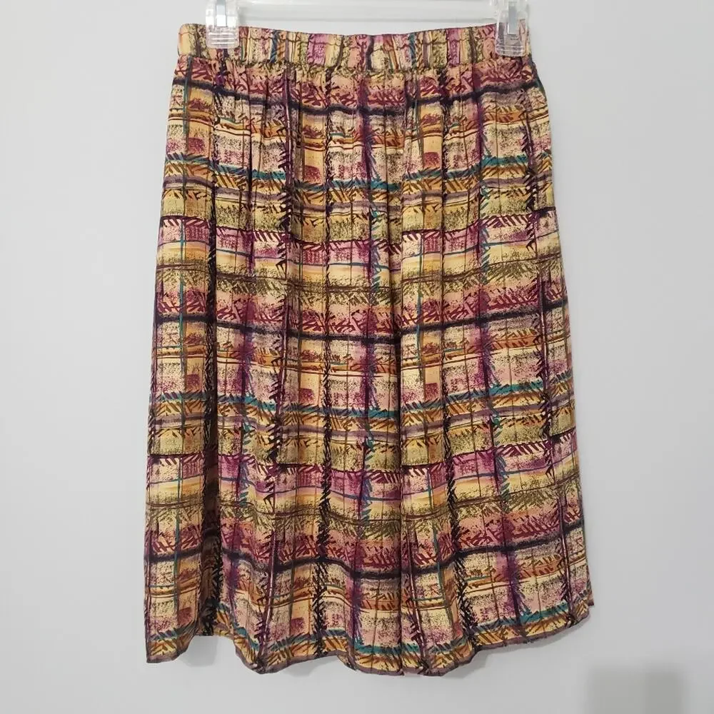 Liz Claiborne 100% Silk Plaid Button Front Top and High Rise Shorts Suit Set 8
